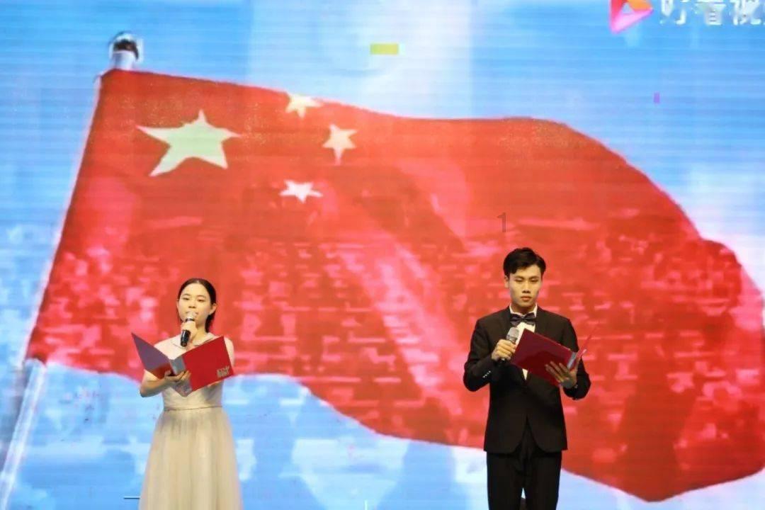 糜夫人把阿斗交给赵云之后，糜夫人为什么就投井自杀了？